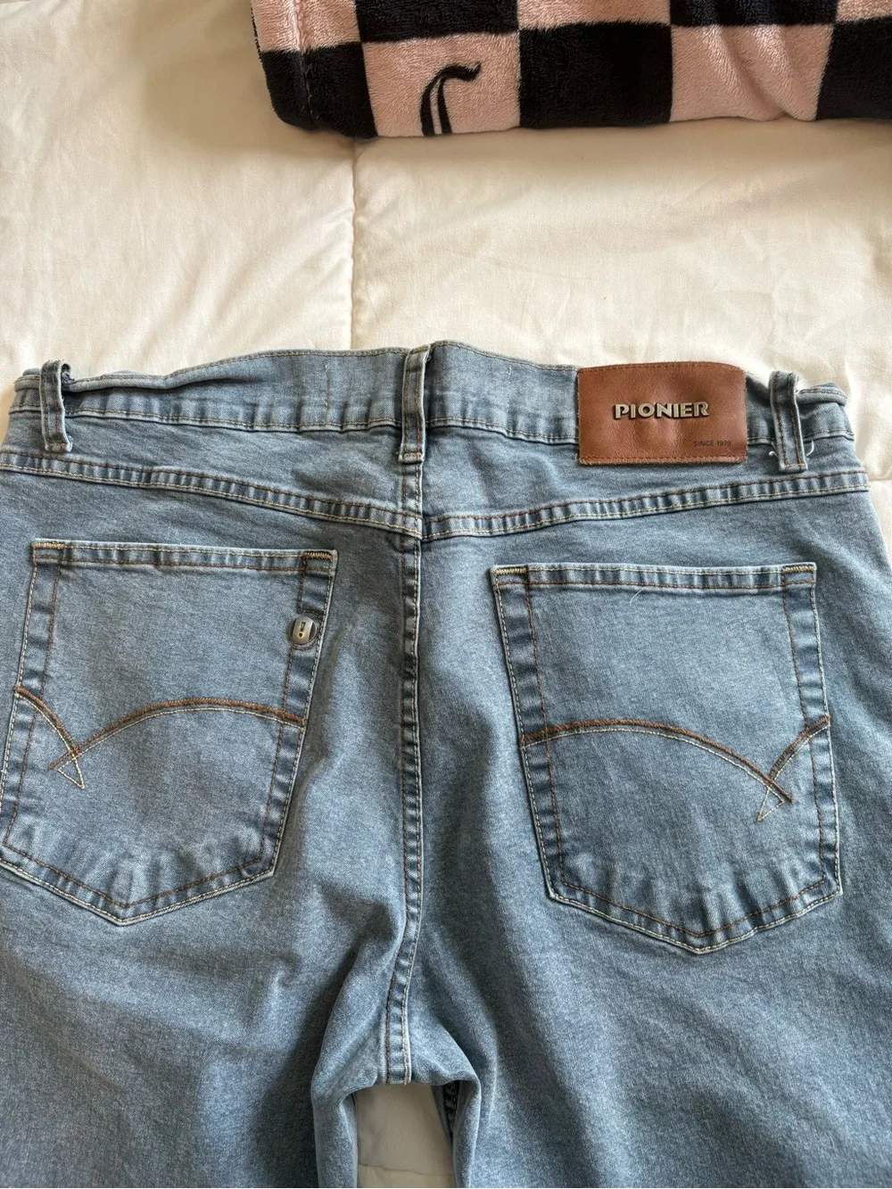 Pioneer Men’s Straight Jeans - Light Blue